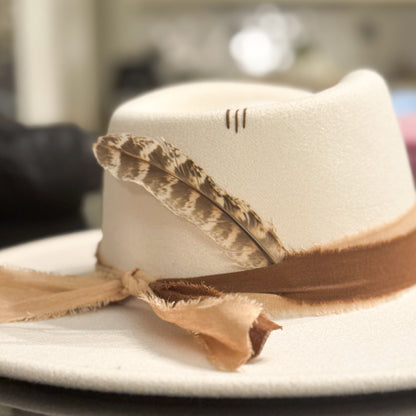 Western Neutral Hat